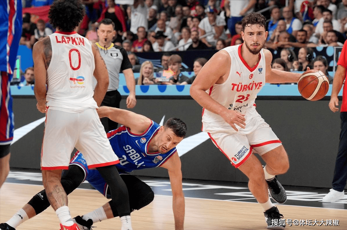 23分+13板+8助，5连胜+全面进化，火箭队决定正确，新赛季要冲冠