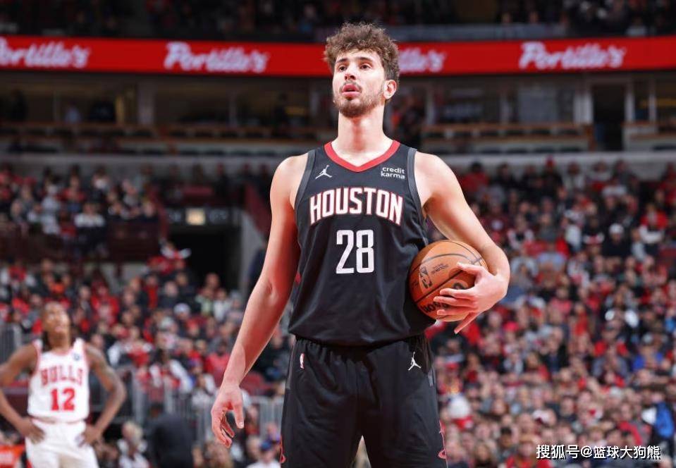 大前锋2选1？火箭队首发阵容仅剩唯一悬念！乌度卡或支持22岁射手