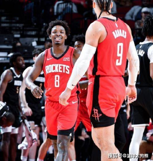 大前锋2选1？火箭队首发阵容仅剩唯一悬念！乌度卡或支持22岁射手