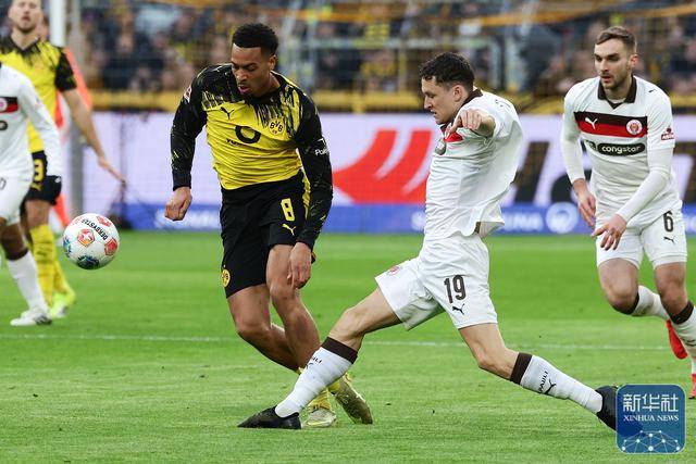 足球 | 德甲：多特蒙德胜圣保利